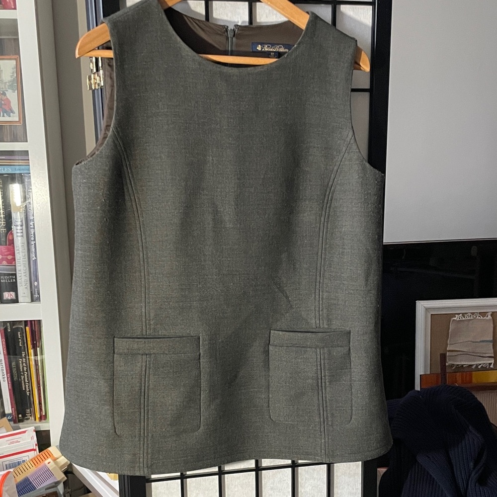 Brooks Brothers Gray Sleeveless Top